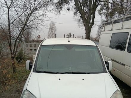 Білий Фіат Добло, об'ємом двигуна 1.3 л та пробігом 218 тис. км за 5500 $, фото 1 на Automoto.ua