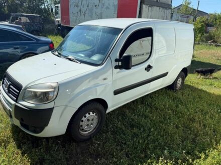 Фиат Добло 2008 в Полтаве на Automoto.ua Белый Фиат Добло, объемом двигателя 1.4 л и пробегом 390 тыс. км за 3000 $, фото 1 на Automoto.ua