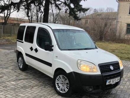 Фиат Добло 2008 в Немирове на Automoto.ua Белый Фиат Добло, объемом двигателя 0 л и пробегом 200 тыс. км за 4200 $, фото 1 на Automoto.ua
