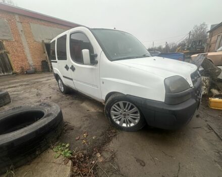 Белый Фиат Добло, объемом двигателя 1.6 л и пробегом 360 тыс. км за 2000 $, фото 1 на Automoto.ua