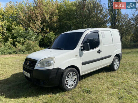 Білий Фіат Добло, об'ємом двигуна 1.25 л та пробігом 203 тис. км за 3850 $, фото 1 на Automoto.ua