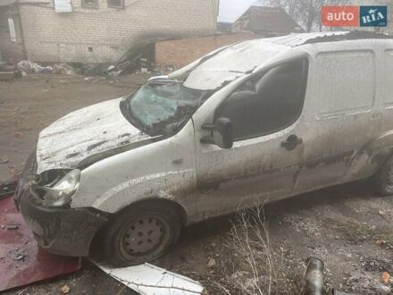 Білий Фіат Добло, об'ємом двигуна 1.4 л та пробігом 185 тис. км за 850 $, фото 1 на Automoto.ua