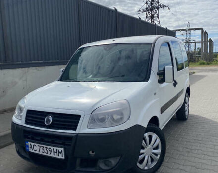 Білий Фіат Добло, об'ємом двигуна 1.9 л та пробігом 329 тис. км за 4400 $, фото 1 на Automoto.ua
