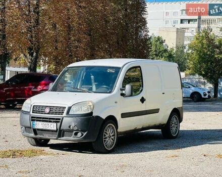 Белый Фиат Добло, объемом двигателя 1.4 л и пробегом 280 тыс. км за 3300 $, фото 1 на Automoto.ua