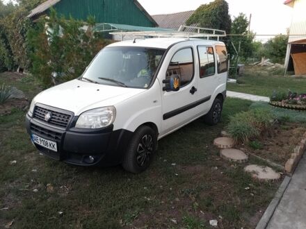 Фиат Добло 2010 в Днепре (Днепропетровске) на Automoto.ua Белый Фиат Добло, объемом двигателя 1.4 л и пробегом 248 тыс. км за 3766 $, фото 1 на Automoto.ua
