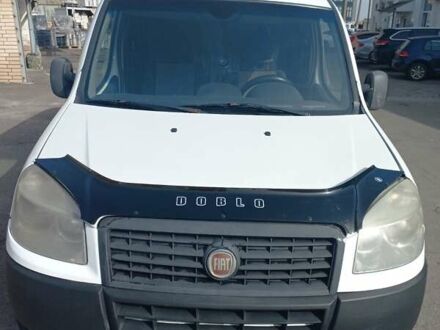 Білий Фіат Добло, об'ємом двигуна 1.4 л та пробігом 296 тис. км за 2900 $, фото 1 на Automoto.ua
