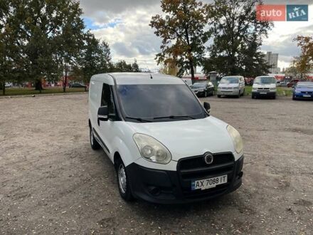 Фиат Добло 2011 в Харькове на Automoto.ua Белый Фиат Добло, объемом двигателя 1.25 л и пробегом 207 тыс. км за 5300 $, фото 1 на Automoto.ua