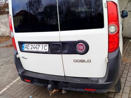 Фиат Добло 2012 в Днепре (Днепропетровске) на Automoto.ua Белый Фиат Добло, объемом двигателя 1.2 л и пробегом 245 тыс. км за 6350 $, фото 1 на Automoto.ua