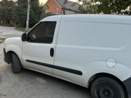 Білий Фіат Добло, об'ємом двигуна 1.4 л та пробігом 3 тис. км за 5219 $, фото 1 на Automoto.ua