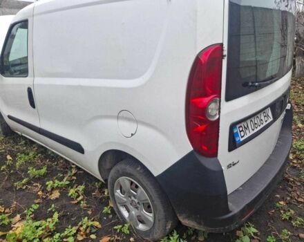 Белый Фиат Добло, объемом двигателя 1.2 л и пробегом 240 тыс. км за 2500 $, фото 1 на Automoto.ua