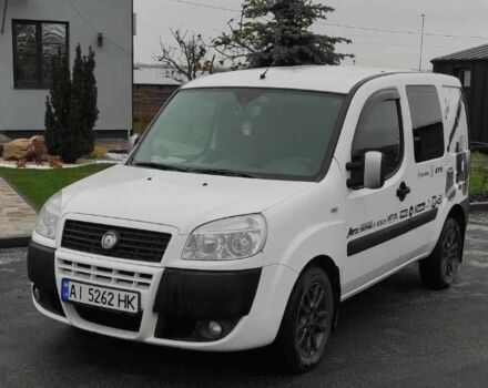 Белый Фиат Добло, объемом двигателя 1.4 л и пробегом 268 тыс. км за 4800 $, фото 1 на Automoto.ua