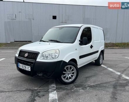 Белый Фиат Добло, объемом двигателя 1.4 л и пробегом 138 тыс. км за 5300 $, фото 1 на Automoto.ua