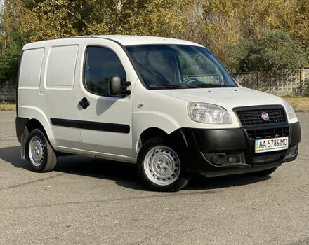 Білий Фіат Добло, об'ємом двигуна 1.37 л та пробігом 296 тис. км за 3700 $, фото 1 на Automoto.ua