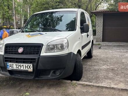 Белый Фиат Добло, объемом двигателя 1.4 л и пробегом 319 тыс. км за 2750 $, фото 1 на Automoto.ua