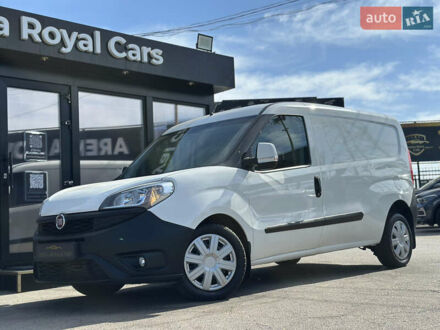 Фиат Добло 2016 в Харькове на Automoto.ua Белый Фиат Добло, объемом двигателя 1.6 л и пробегом 265 тыс. км за 8900 $, фото 1 на Automoto.ua