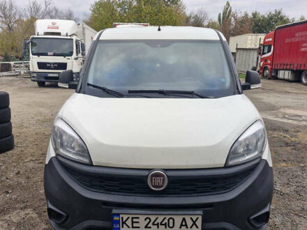 Фиат Добло 2017 в Днепре (Днепропетровске) на Automoto.ua Белый Фиат Добло, объемом двигателя 1.3 л и пробегом 177 тыс. км за 9500 $, фото 1 на Automoto.ua