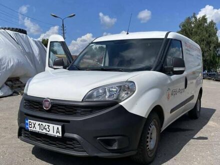 Белый Фиат Добло, объемом двигателя 1.6 л и пробегом 181 тыс. км за 8200 $, фото 1 на Automoto.ua