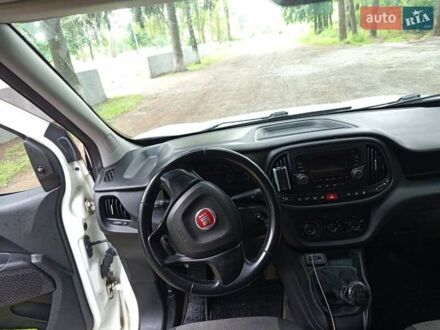 Фиат Добло 2017 в Кропивницком (Кировограде) на Automoto.ua Белый Фиат Добло, объемом двигателя 1.25 л и пробегом 260 тыс. км за 6800 $, фото 1 на Automoto.ua