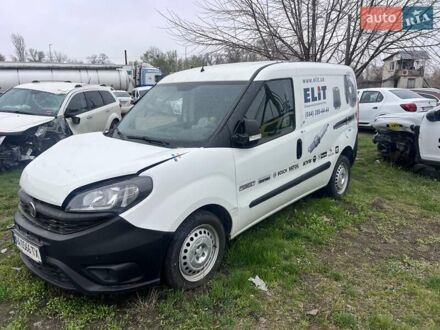 Фиат Добло 2018 в Киеве на Automoto.ua Белый Фиат Добло, объемом двигателя 1.4 л и пробегом 90 тыс. км за 3999 $, фото 1 на Automoto.ua