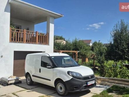 Білий Фіат Добло, об'ємом двигуна 1.37 л та пробігом 168 тис. км за 7200 $, фото 1 на Automoto.ua