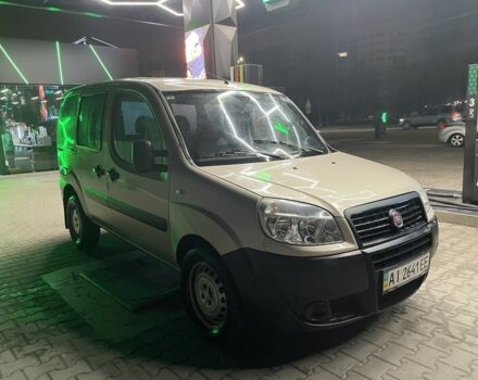 Бежевый Фиат Добло, объемом двигателя 1.2 л и пробегом 354 тыс. км за 5250 $, фото 1 на Automoto.ua