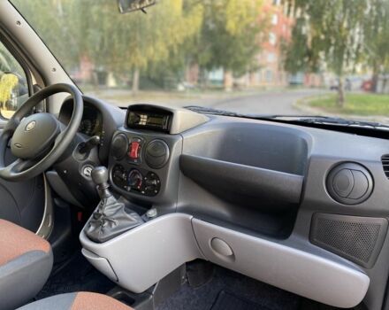 Бежевий Фіат Добло, об'ємом двигуна 1.4 л та пробігом 42 тис. км за 7950 $, фото 16 на Automoto.ua