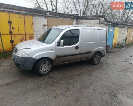 Бежевый Фиат Добло, объемом двигателя 0 л и пробегом 375 тыс. км за 3350 $, фото 1 на Automoto.ua