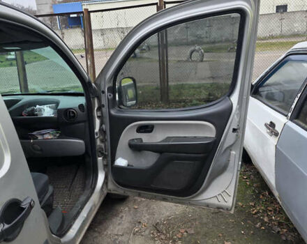 Бежевый Фиат Добло, объемом двигателя 0 л и пробегом 375 тыс. км за 3350 $, фото 12 на Automoto.ua