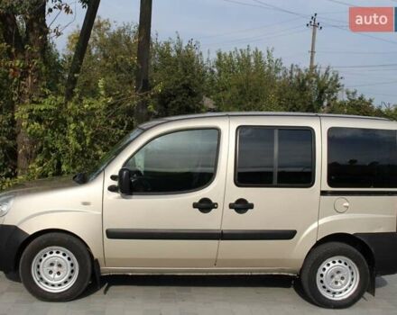 Бежевый Фиат Добло, объемом двигателя 1.4 л и пробегом 97 тыс. км за 7800 $, фото 1 на Automoto.ua