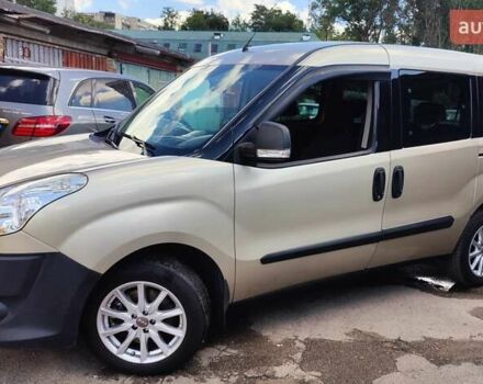 Бежевый Фиат Добло, объемом двигателя 1.4 л и пробегом 275 тыс. км за 8400 $, фото 4 на Automoto.ua