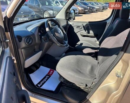 Бежевий Фіат Добло, об'ємом двигуна 1.4 л та пробігом 195 тис. км за 6990 $, фото 13 на Automoto.ua