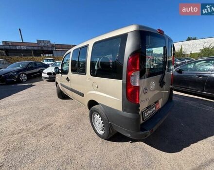 Бежевий Фіат Добло, об'ємом двигуна 1.4 л та пробігом 195 тис. км за 6990 $, фото 2 на Automoto.ua