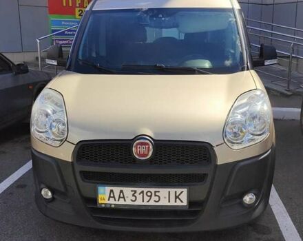 Бежевый Фиат Добло, объемом двигателя 1.4 л и пробегом 275 тыс. км за 8400 $, фото 1 на Automoto.ua