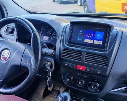 Бежевый Фиат Добло, объемом двигателя 1.4 л и пробегом 275 тыс. км за 8400 $, фото 6 на Automoto.ua