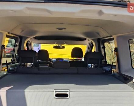 Бежевый Фиат Добло, объемом двигателя 1.4 л и пробегом 275 тыс. км за 8400 $, фото 14 на Automoto.ua