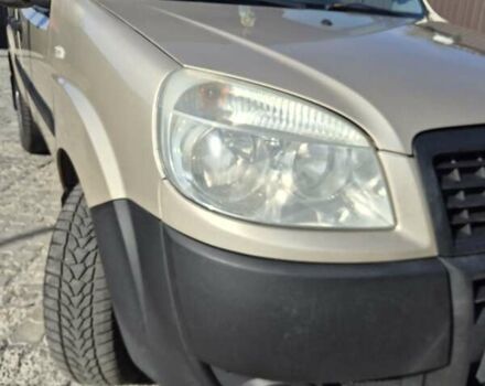 Фиат Добло 2015 в Львове на Automoto.ua Бежевый Фиат Добло, объемом двигателя 1.3 л и пробегом 184 тыс. км за 6500 $, фото 4 на Automoto.ua