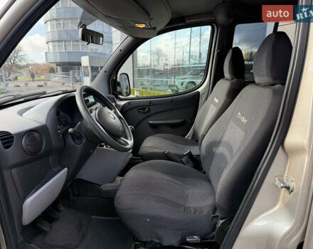 Бежевий Фіат Добло, об'ємом двигуна 1.3 л та пробігом 93 тис. км за 9100 $, фото 10 на Automoto.ua