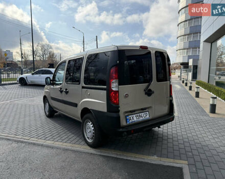Бежевий Фіат Добло, об'ємом двигуна 1.3 л та пробігом 93 тис. км за 9100 $, фото 6 на Automoto.ua