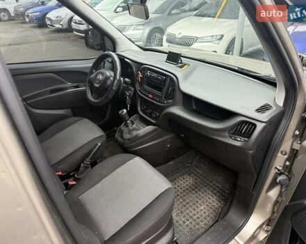 Бежевый Фиат Добло, объемом двигателя 1.37 л и пробегом 163 тыс. км за 11900 $, фото 13 на Automoto.ua