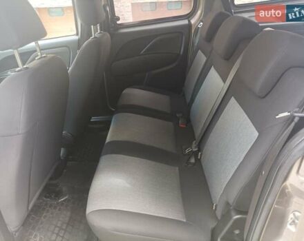 Бежевый Фиат Добло, объемом двигателя 1.25 л и пробегом 20 тыс. км за 18000 $, фото 9 на Automoto.ua