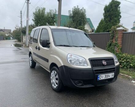 Бежевый Фиат Добло, объемом двигателя 1.2 л и пробегом 165 тыс. км за 6000 $, фото 1 на Automoto.ua