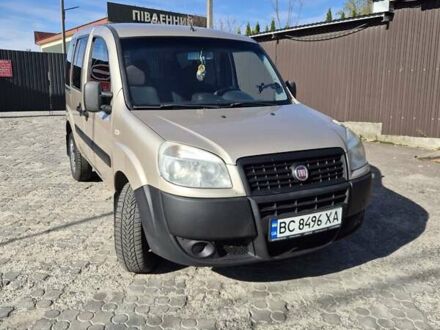 Фиат Добло 2015 в Львове на Automoto.ua Бежевый Фиат Добло, объемом двигателя 1.3 л и пробегом 185 тыс. км за 6000 $, фото 1 на Automoto.ua