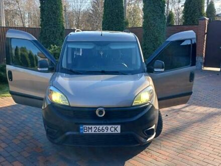 Бежевий Фіат Добло, об'ємом двигуна 1.37 л та пробігом 129 тис. км за 10500 $, фото 1 на Automoto.ua