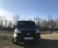 Черный Фиат Добло, объемом двигателя 1.6 л и пробегом 130 тыс. км за 9000 $, фото 4 на Automoto.ua