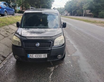 Черный Фиат Добло, объемом двигателя 1.4 л и пробегом 370 тыс. км за 4000 $, фото 3 на Automoto.ua