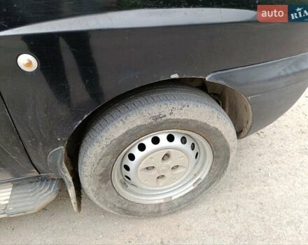 Черный Фиат Добло, объемом двигателя 1.9 л и пробегом 370 тыс. км за 4200 $, фото 8 на Automoto.ua