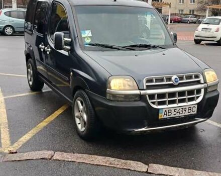 Черный Фиат Добло, объемом двигателя 1.9 л и пробегом 182 тыс. км за 5750 $, фото 2 на Automoto.ua