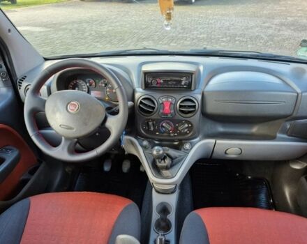 Чорний Фіат Добло, об'ємом двигуна 0 л та пробігом 225 тис. км за 2000 $, фото 5 на Automoto.ua