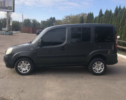 Чорний Фіат Добло, об'ємом двигуна 1.4 л та пробігом 109 тис. км за 4800 $, фото 4 на Automoto.ua