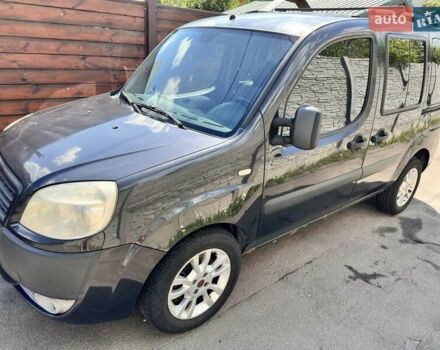 Черный Фиат Добло, объемом двигателя 1.9 л и пробегом 269 тыс. км за 4600 $, фото 2 на Automoto.ua